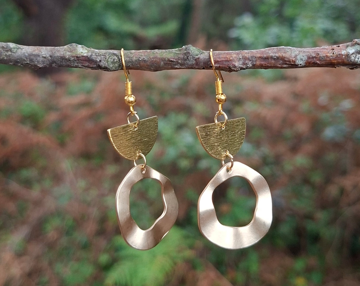 Ostra Earrings