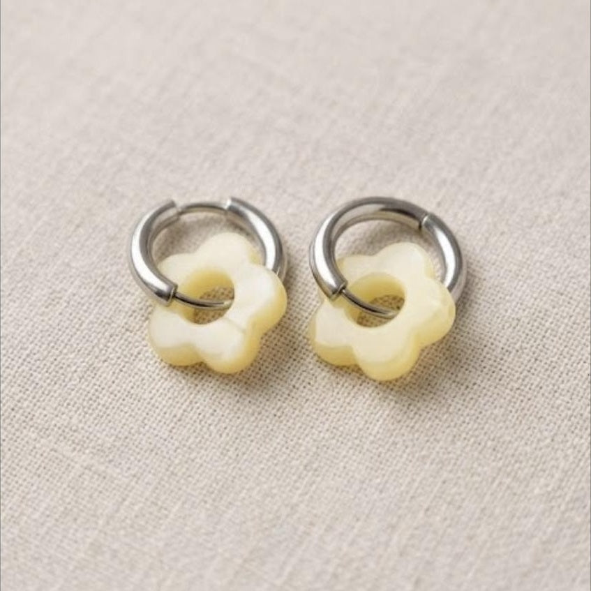Claire Earrings